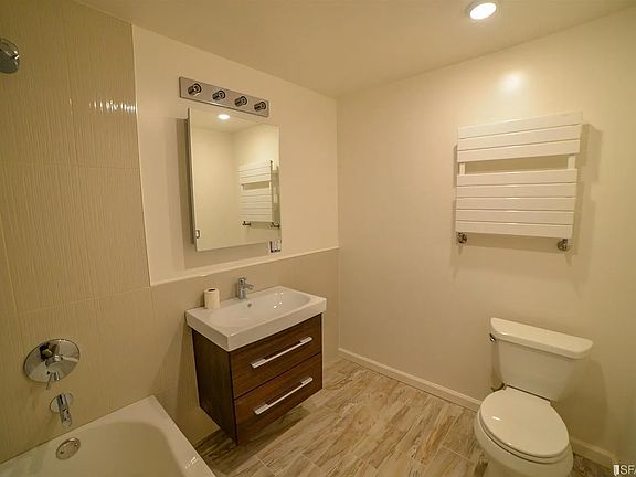 5th image of 1780 Revere Ave #A