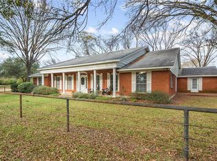 10415 River Rd, College Station, TX 77845