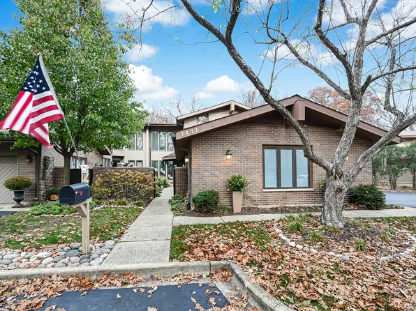 1441 Fox Ln, Hinsdale, IL 60521