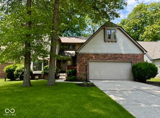 7570 Pinesprings West Dr, Indianapolis, IN 46256