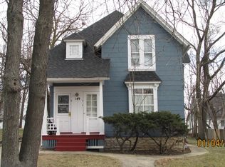 149 S Porter St, Elgin, IL 60120