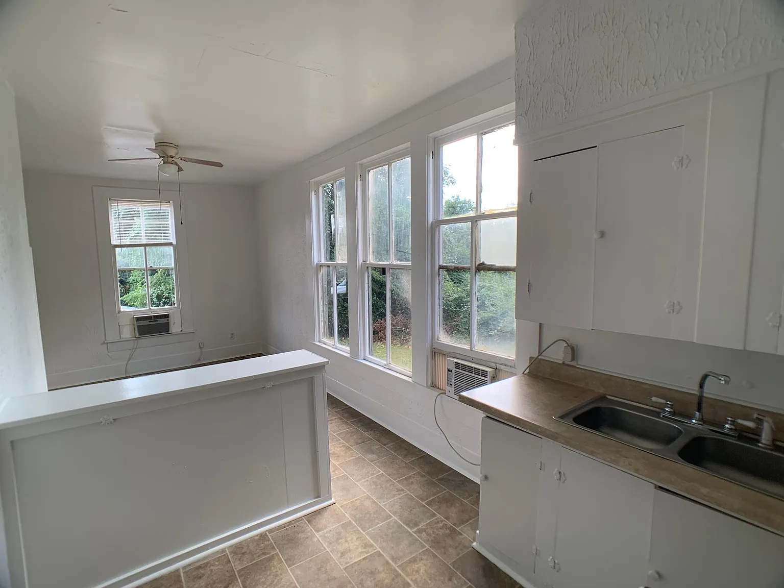 1 bed, 800 sqft, $625 — Photo 4