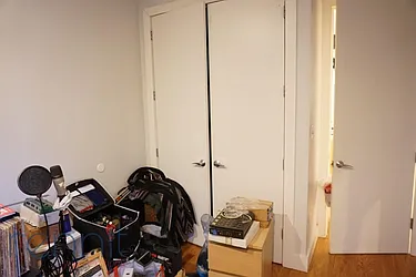 Rented by Rennit Inc.