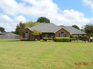 333 Geelan Dr, Marion, AR 72364