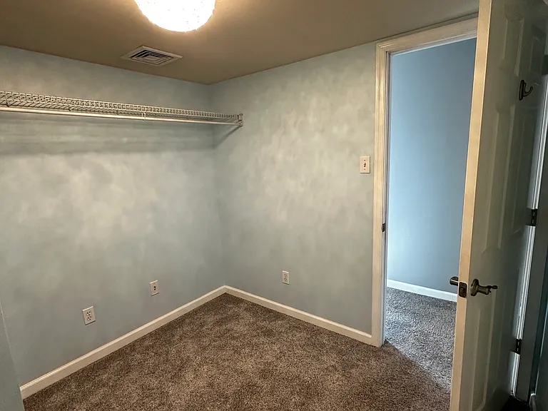 425 Spring Mill Ave — Photo 12