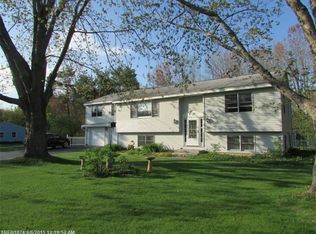 22 Foreside Rd, Topsham, ME 04086