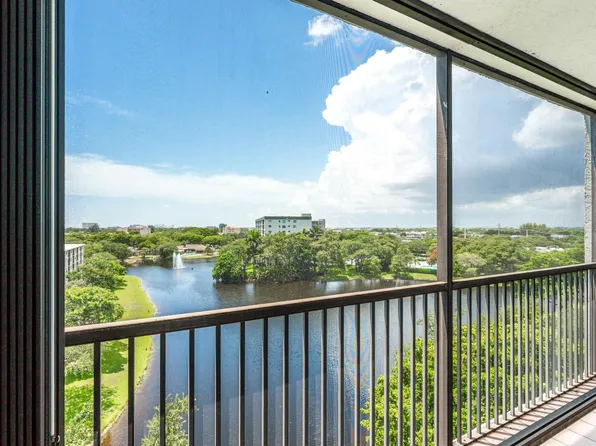 2238 N Cypress Bend Drive #803, Pompano Beach, FL 33069