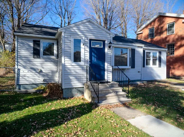 68 Pleasant St, Keeseville, NY 12944