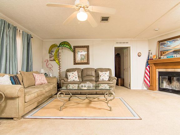 4th image of 108 Basin Dr