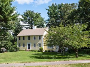 77 Aunt Lizzies Ln, Marshfield, MA 02050