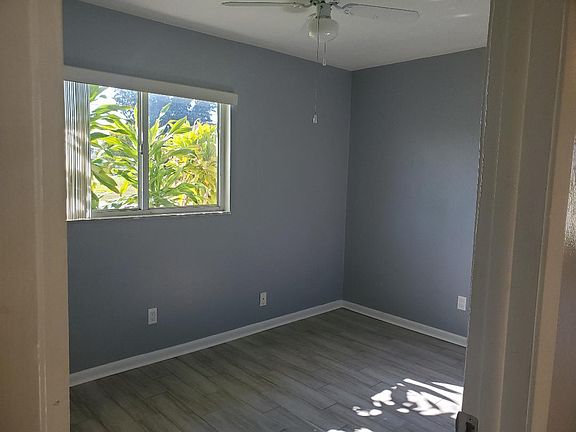 4th image of 3113 SW Santa Barbara Pl