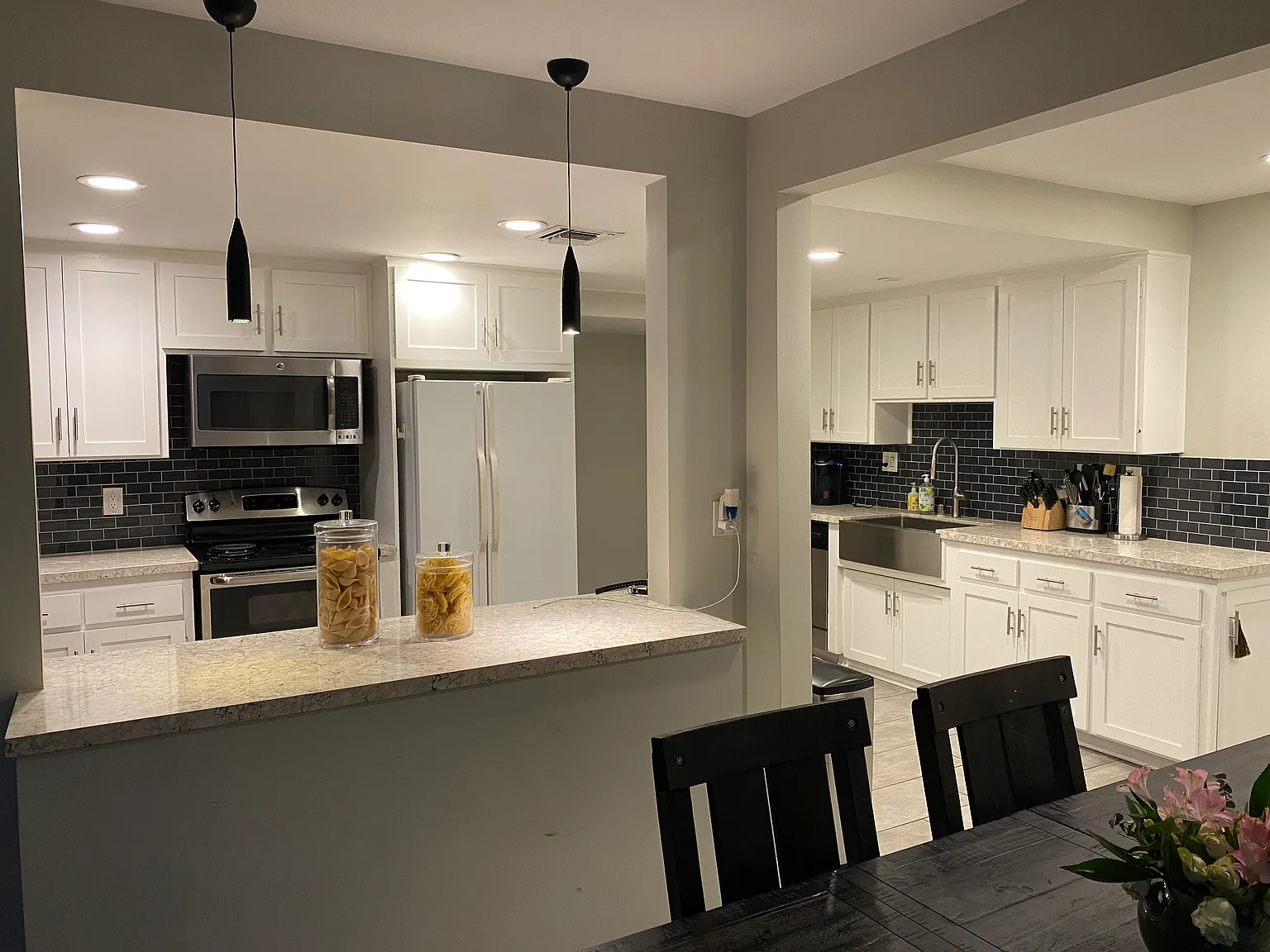3 bed, 1496 sqft, $4,000 — Photo 1