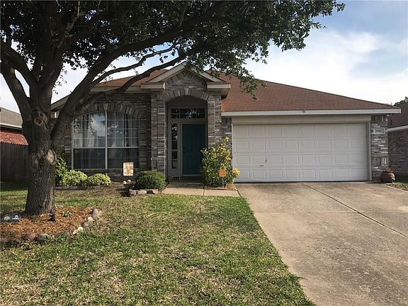 4th image of 2901 Nandina St