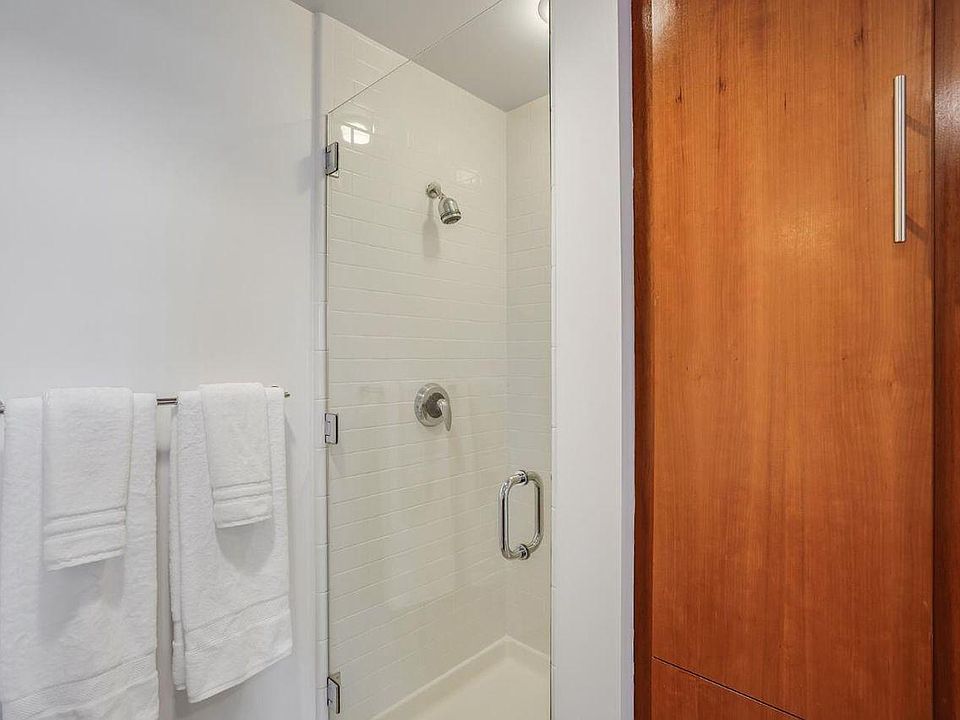 1st image of 38 N Almaden Blvd Unit 620