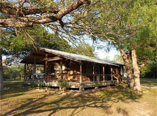 6101 Coon Ln, Burton, TX 77835