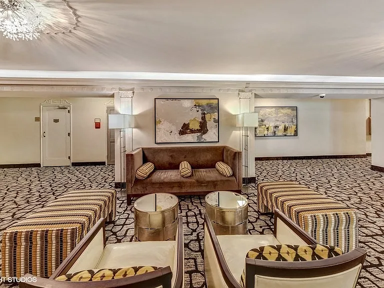 Resident Lounge