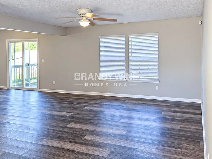 3 bed, 2.0 bath, 1668 sqft, $1,825 — Photo 4