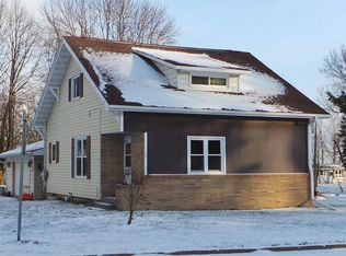 205 E Swift Ave, Stetsonville, WI 54480