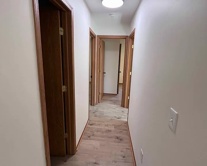 570 Polk St — Photo 9