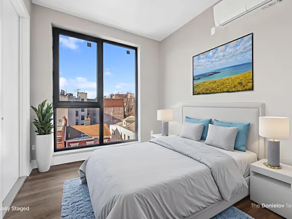 1020 Rogers Avenue image 1 of 3