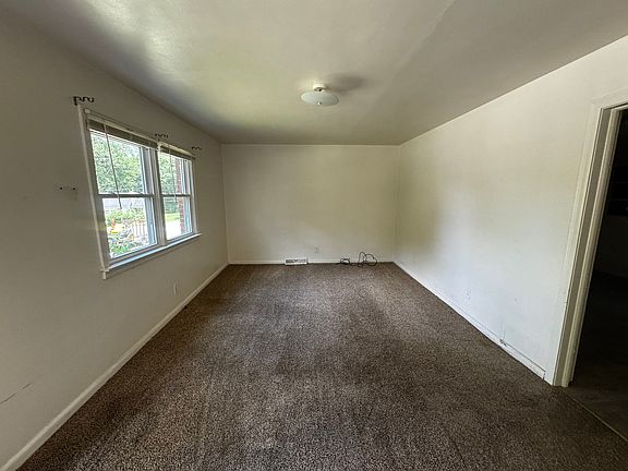 5th image of 1001 Wilmouth St