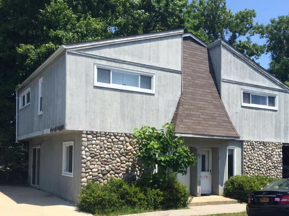 87 Poplar Ave, Deal, NJ 07723