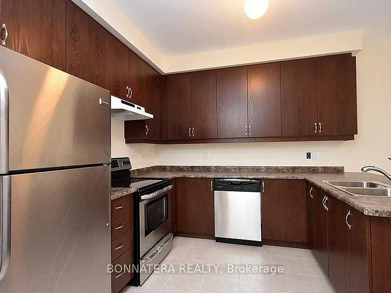 462 Terrace Way — Photo 8