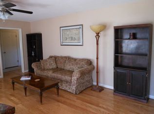 1502 Green Berry Rd, Jefferson City, MO 65101