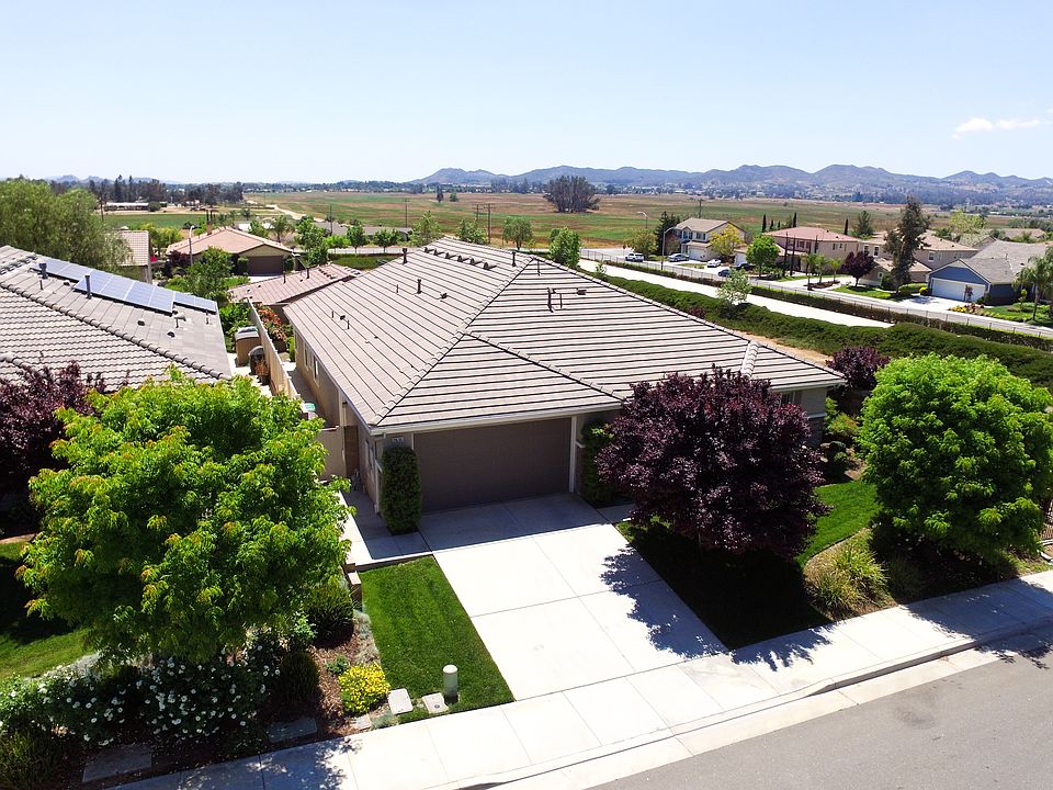 1st image of 28781 Cedar Brook Ln