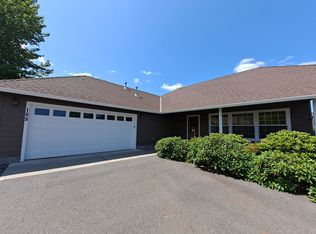 189 SE Yorktown Dr, Grants Pass, OR 97527