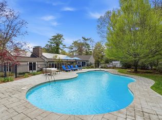 180 Chestnut St, Duxbury, MA 02332