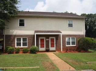 1405 Hampton St, Charlottesville, VA 22902