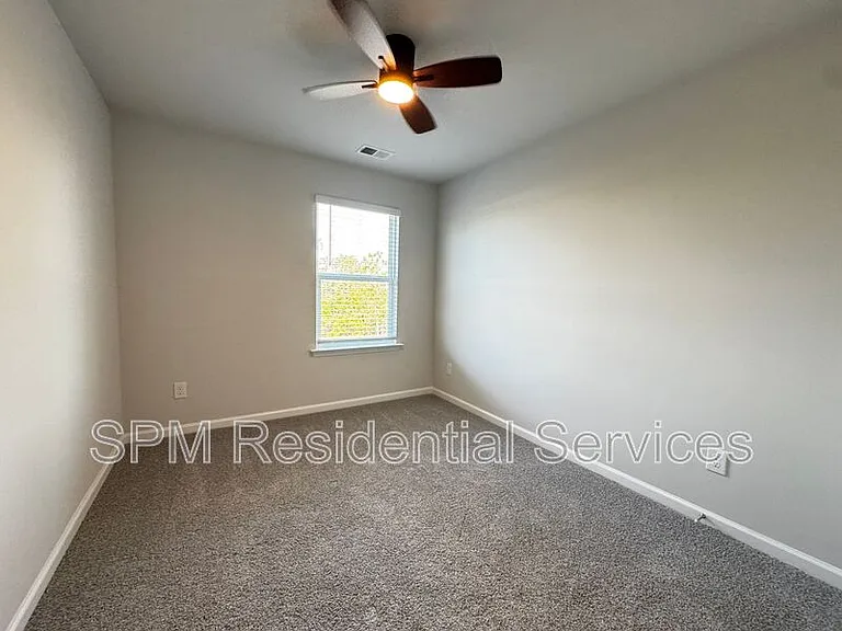 3178 Lobelia Ln — Photo 15