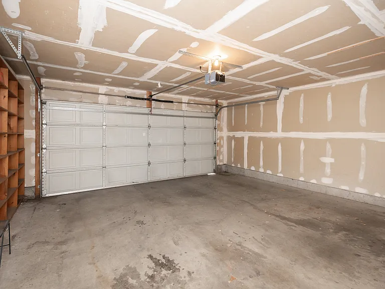 1050 NE Butler Market Rd #36 — Photo 27