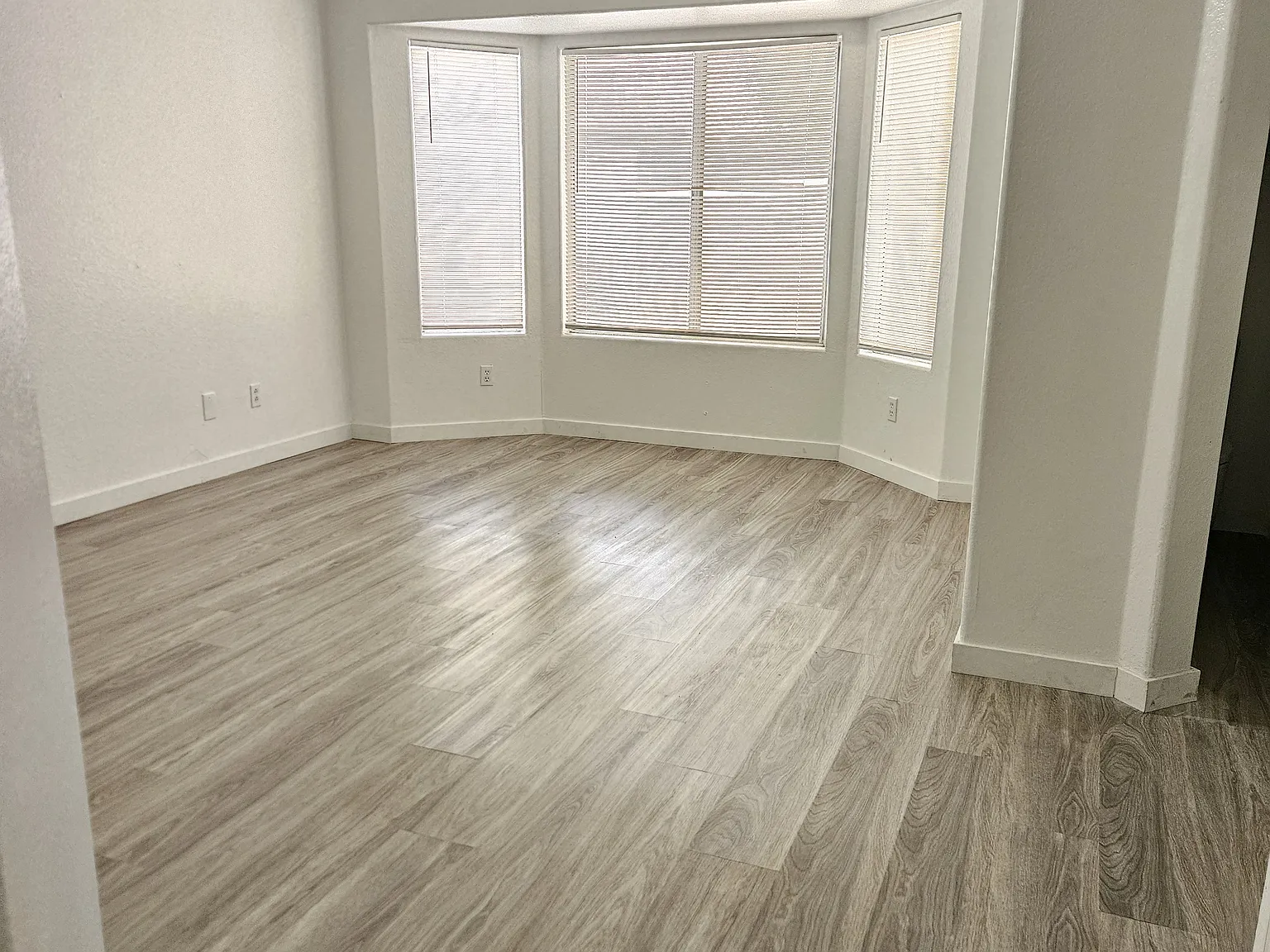 8547 W Cherry Hills Dr — Photo 3