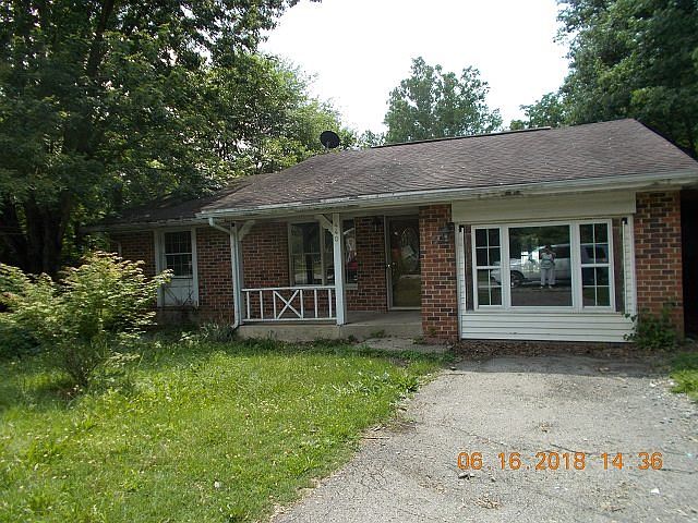 1st image of 440 Campbell Ave