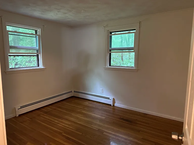 20 Glad Valley Dr — Photo 13