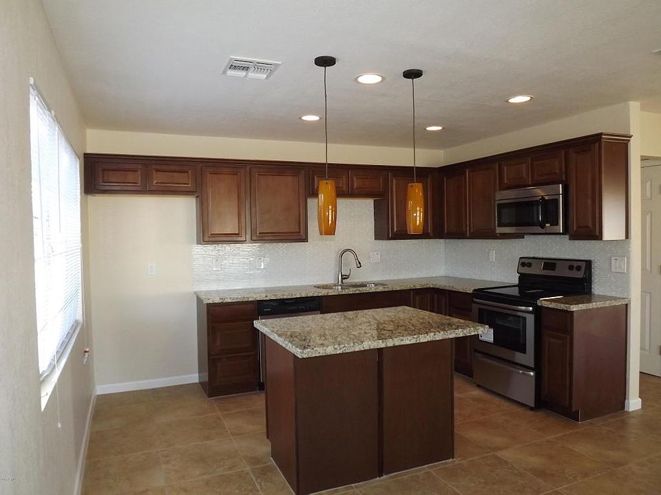 1st image of 3644 W Marlette Ave