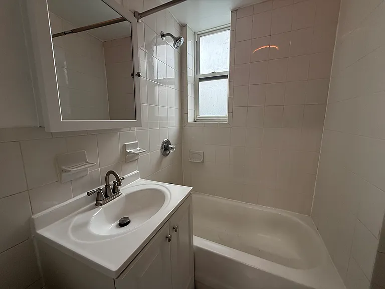 546 Bergen — Photo 12