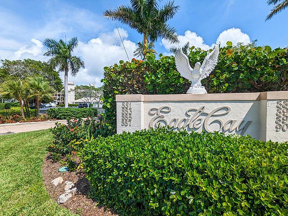 3rd image of 893 Collier Ct #3-502