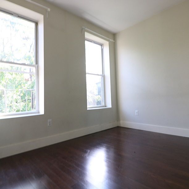 1st image of 309 Tompkins Ave #3BDT