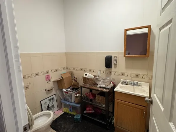 434 West Side Avenue image 3 of 5