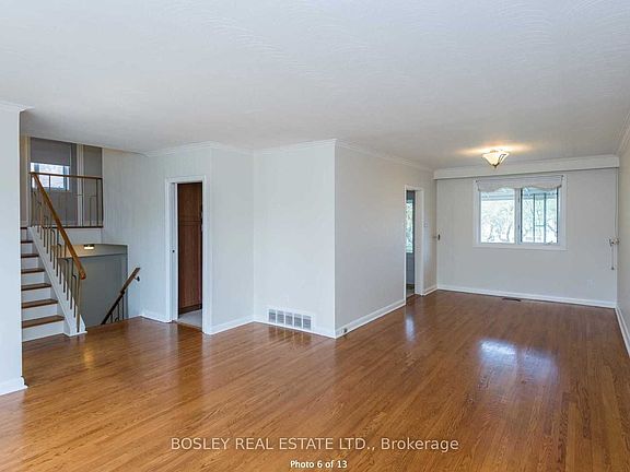 5th image of 286 Searle Ave