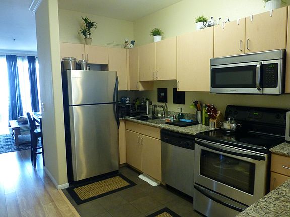 3rd image of 1643 6th Ave APT 407