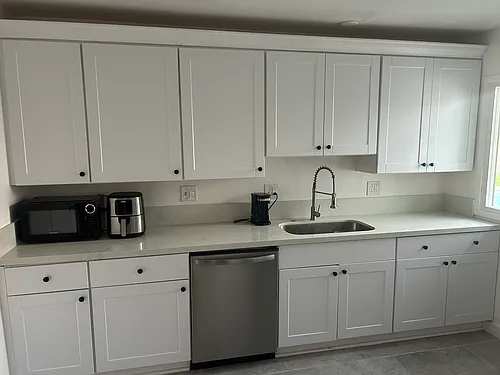299 Robinhood Ln Photo 1