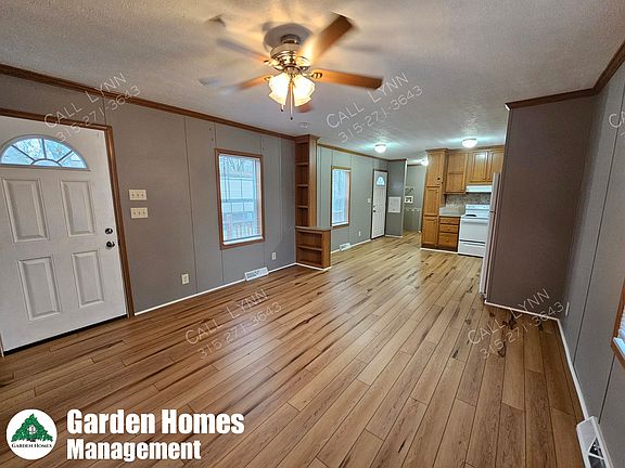 3rd image of 32 Bramblewood Rd