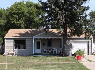 410 E 5th St, Gregory, SD 57533