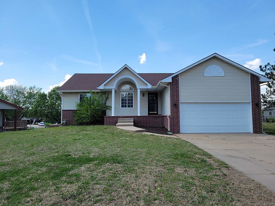 1st image of 610 Sykes Rd
