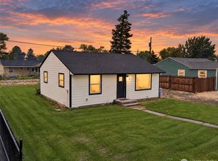 11 Ivy St NE, Ephrata, WA 98823
