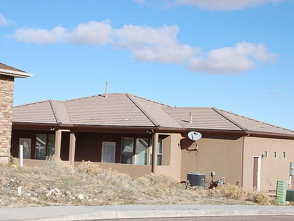 SE corner with covered porch